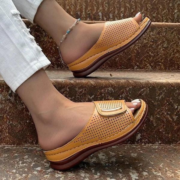 PEEP-TOE HOLLOW-OUT SANDALS