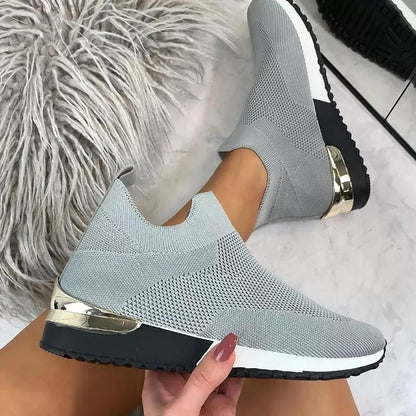 SUPER COMFY BREATHABLE SHOES MODEL 2022