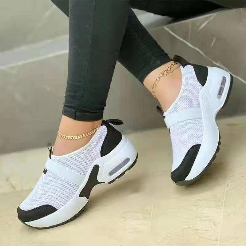 SUPER COMFORTABLE PLATFORM SNEAKERS